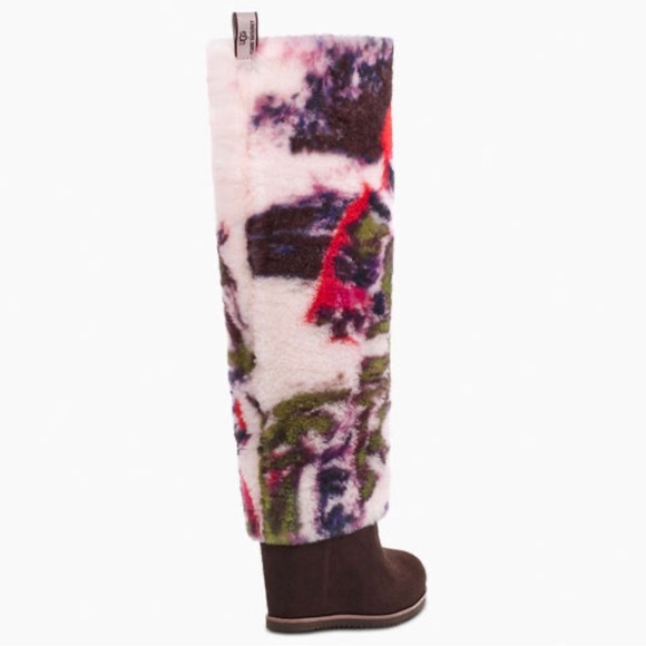 UGG X Claire Tabouret Fluff Boot size 7 Suede Sheepskin Balletcore 4” Wedge Heel - Picture 5 of 13